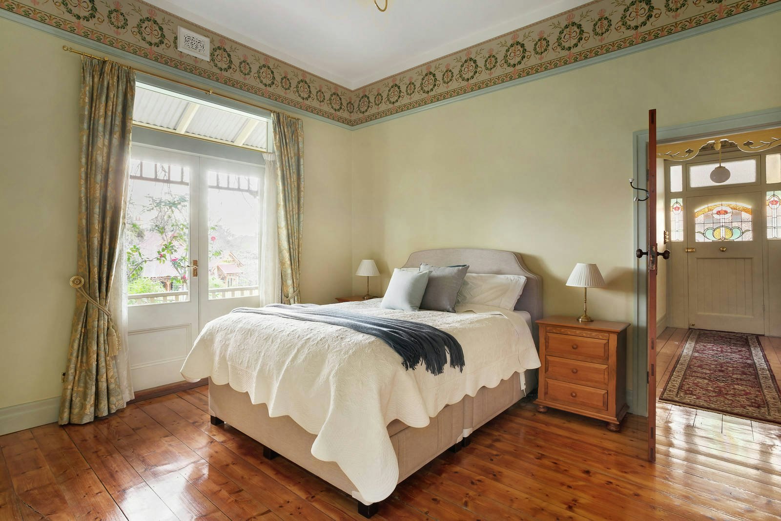 5 Marden Street, Canterbury, VIC