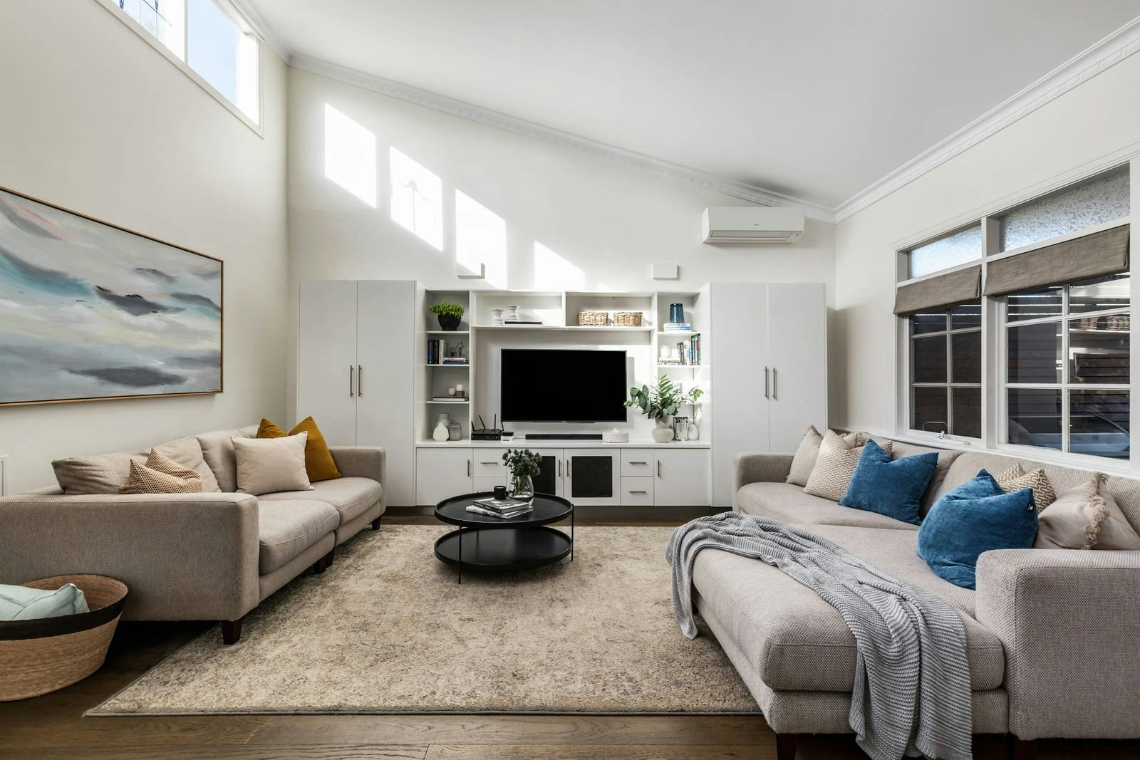 10 Hilltop Avenue, Glen Iris, VIC