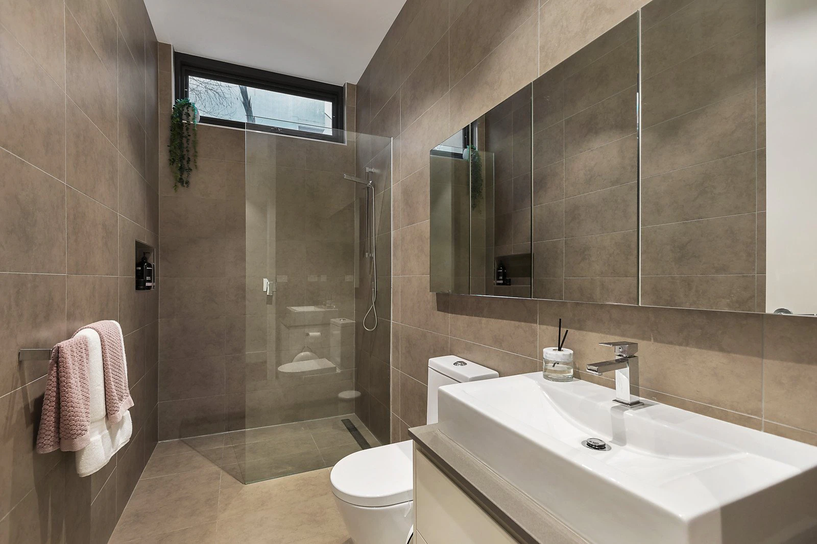 1005A Toorak Road, Camberwell, VIC
