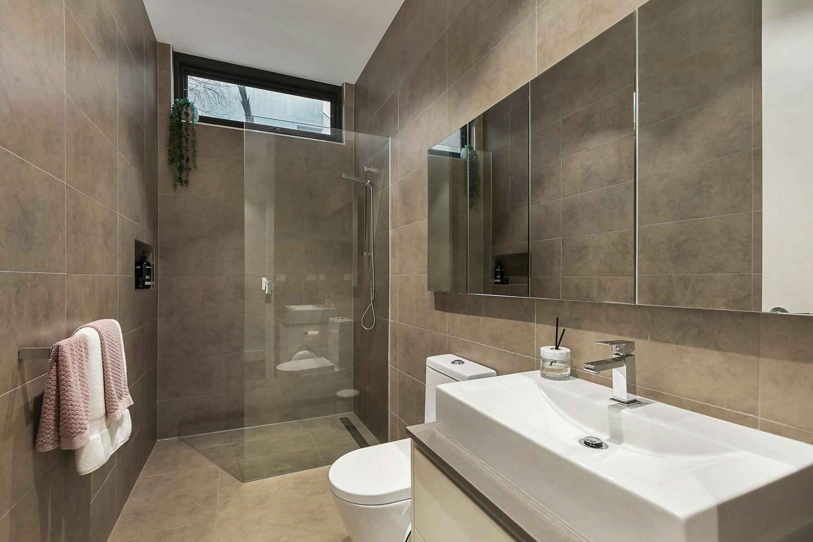 1005A Toorak Road, Camberwell, VIC