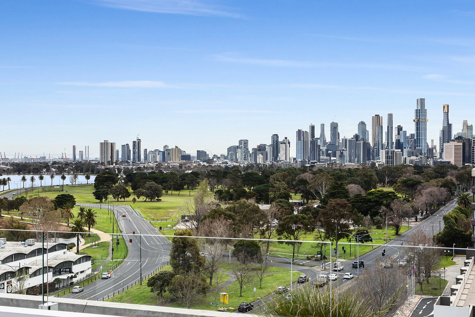 1009/70 Queens Road, Melbourne, VIC