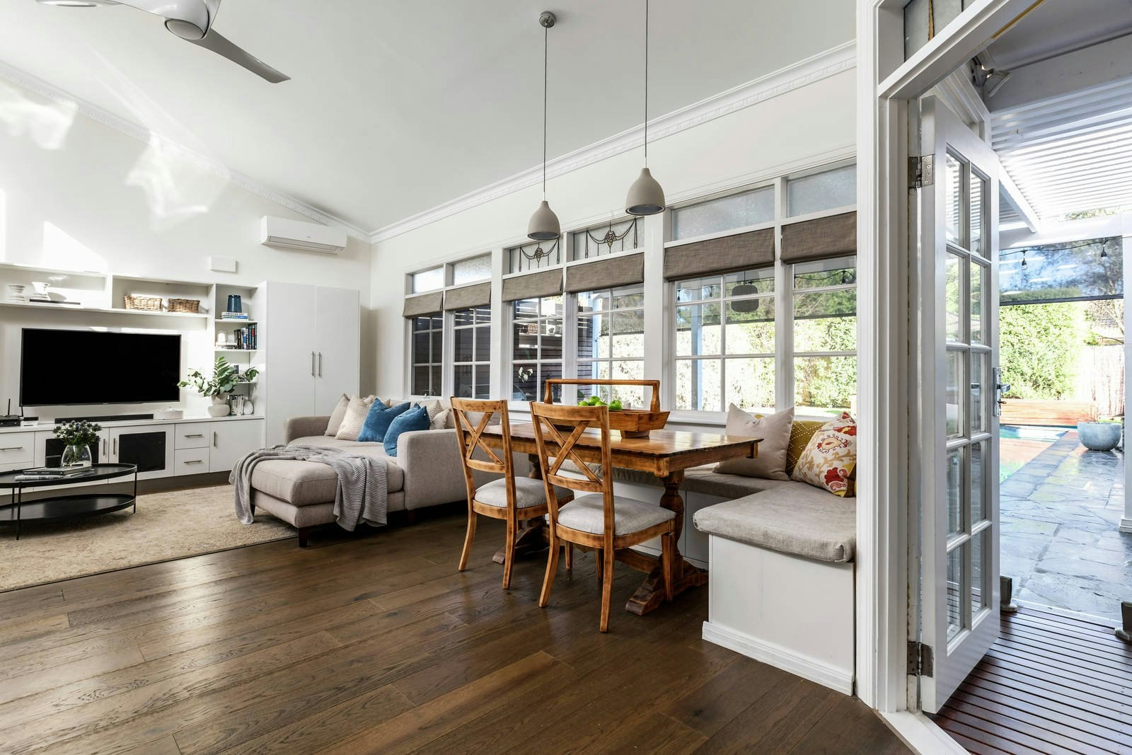 10 Hilltop Avenue, Glen Iris, VIC