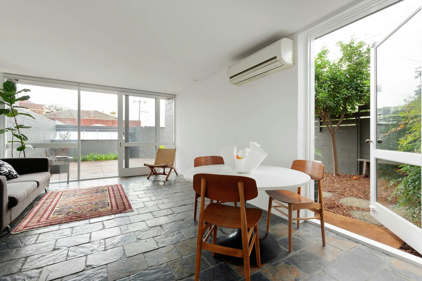 31 James Street, Richmond, VIC