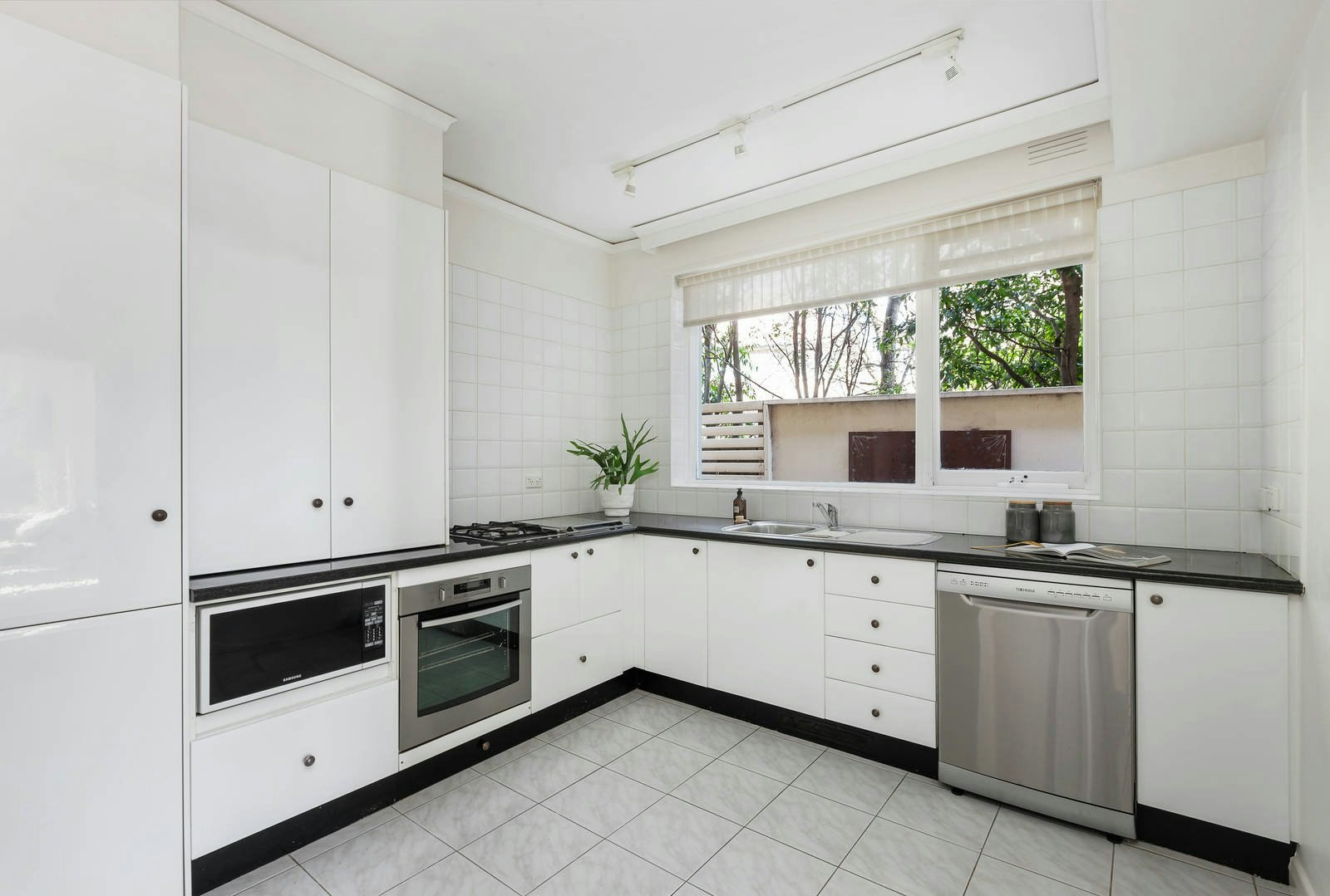 4/1 Balfour Street, Toorak, VIC