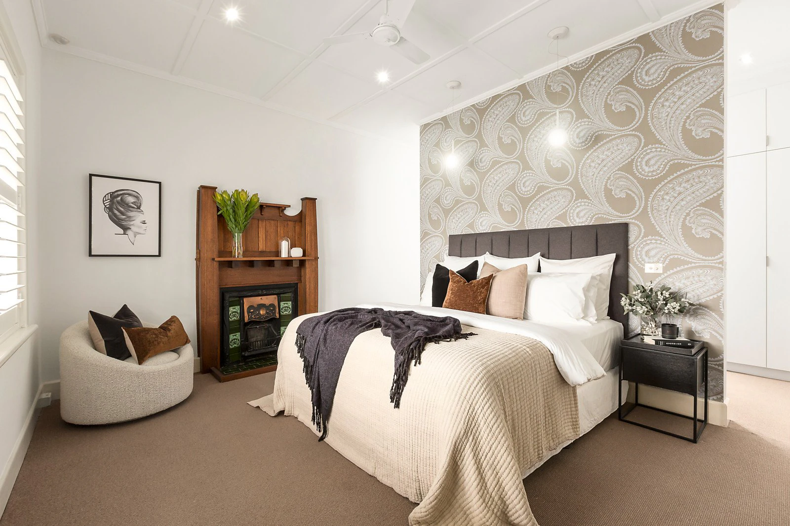27 Iris Road, Glen Iris, VIC