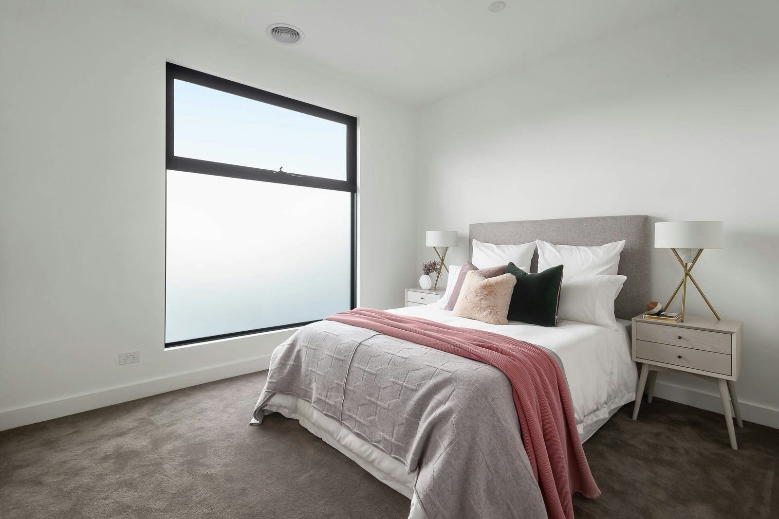 7a Gordon Street, Mont Albert, VIC