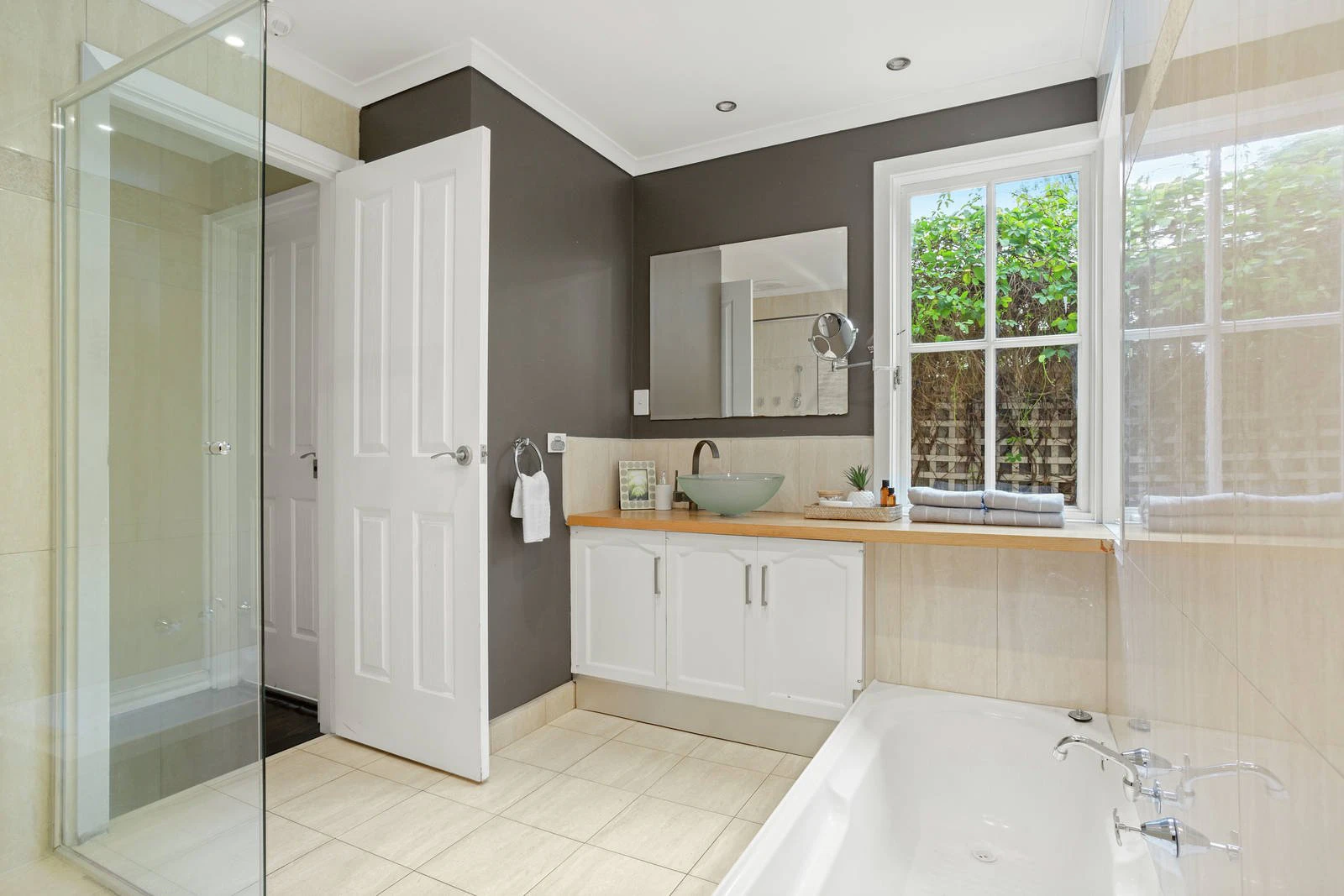 2 Boxmoor Court, Mount Eliza, VIC