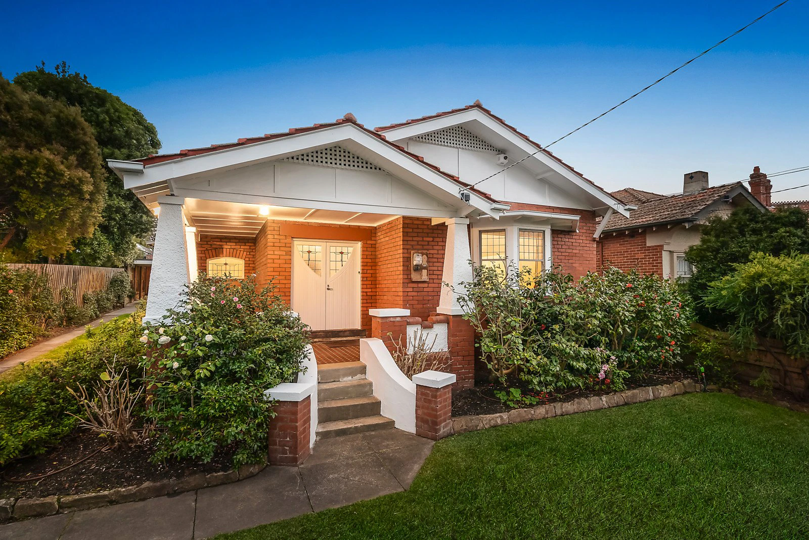 5 Oak Grove, Malvern East, VIC