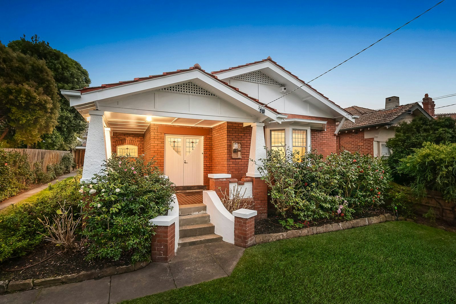 5 Oak Grove, Malvern East, VIC