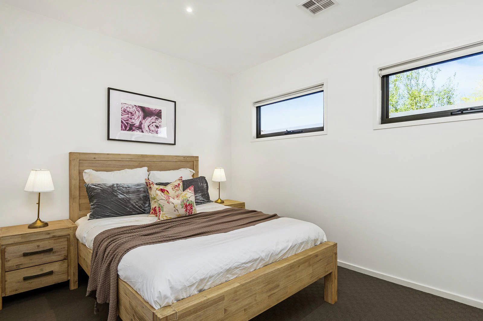 2/32 Viewhill Road, Balwyn North, VIC