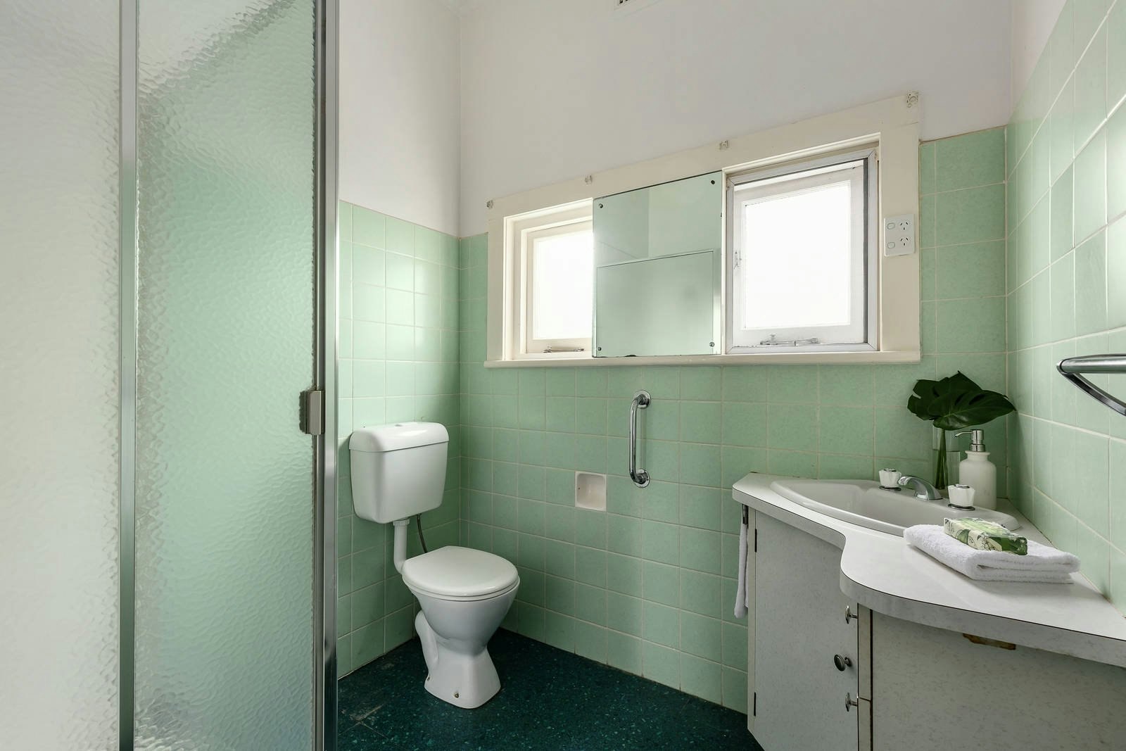 170 Wattle Valley Road, Camberwell, VIC