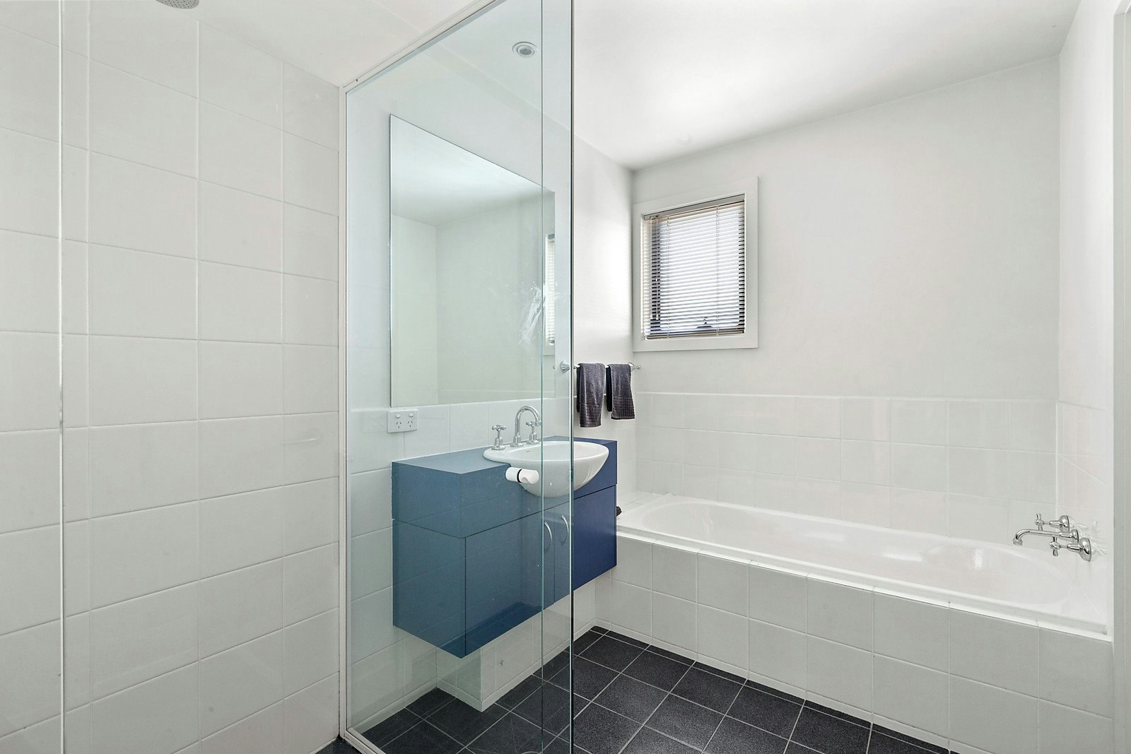 5/2 Waterloo Place, Richmond, VIC