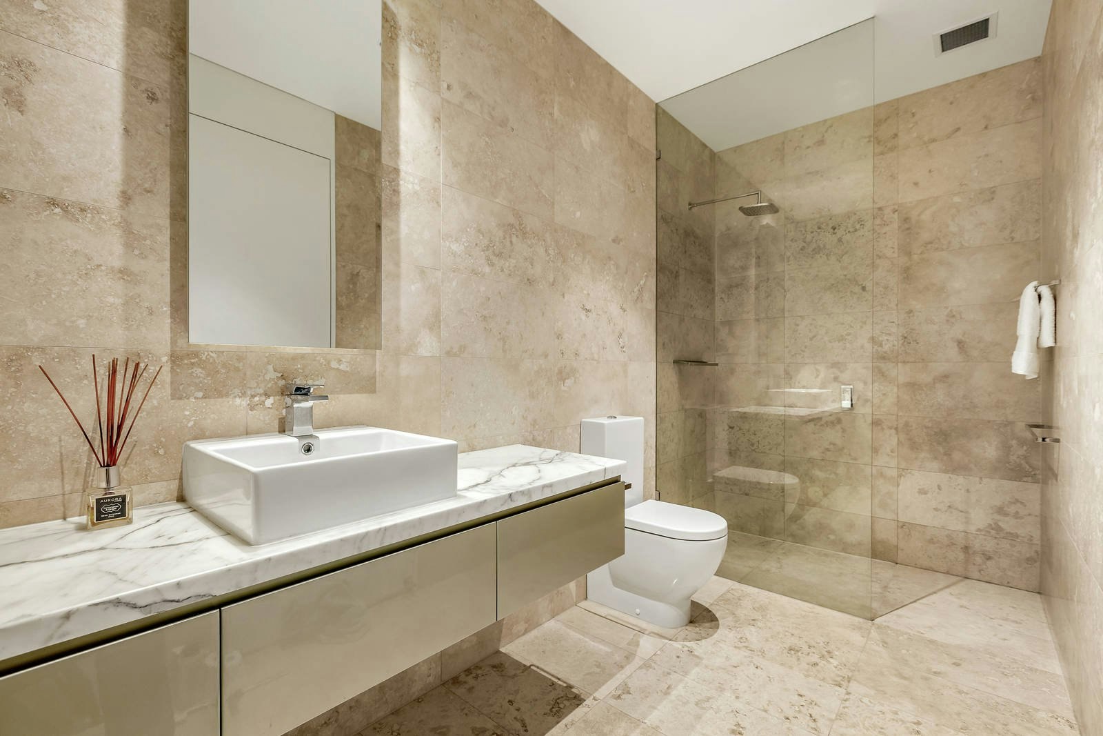 202/480 Riversdale Road, Hawthorn East, VIC