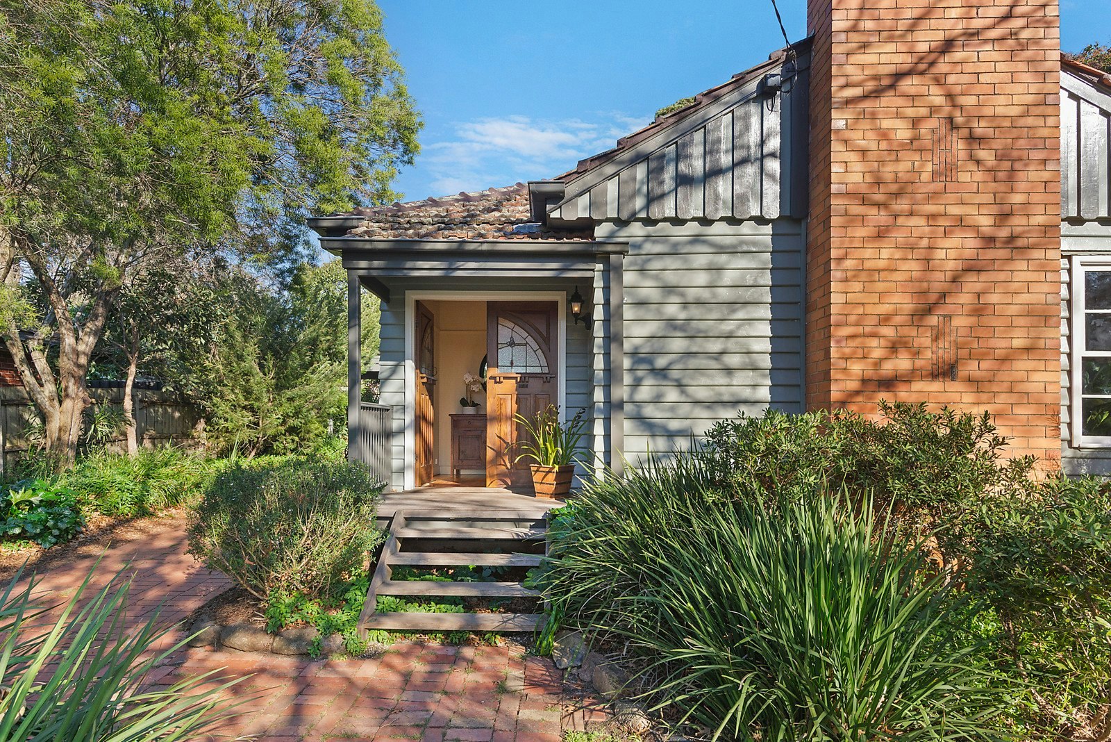 2 Regent Street, Camberwell, VIC