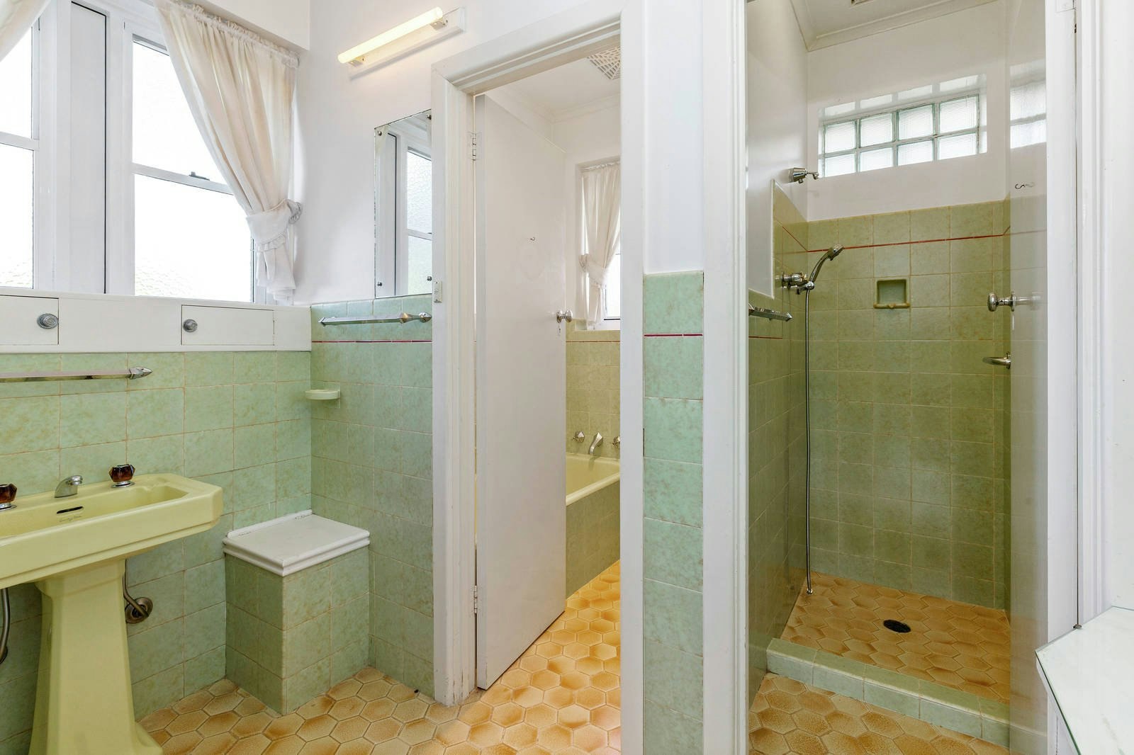 22 Wilsons Road, Mornington, VIC