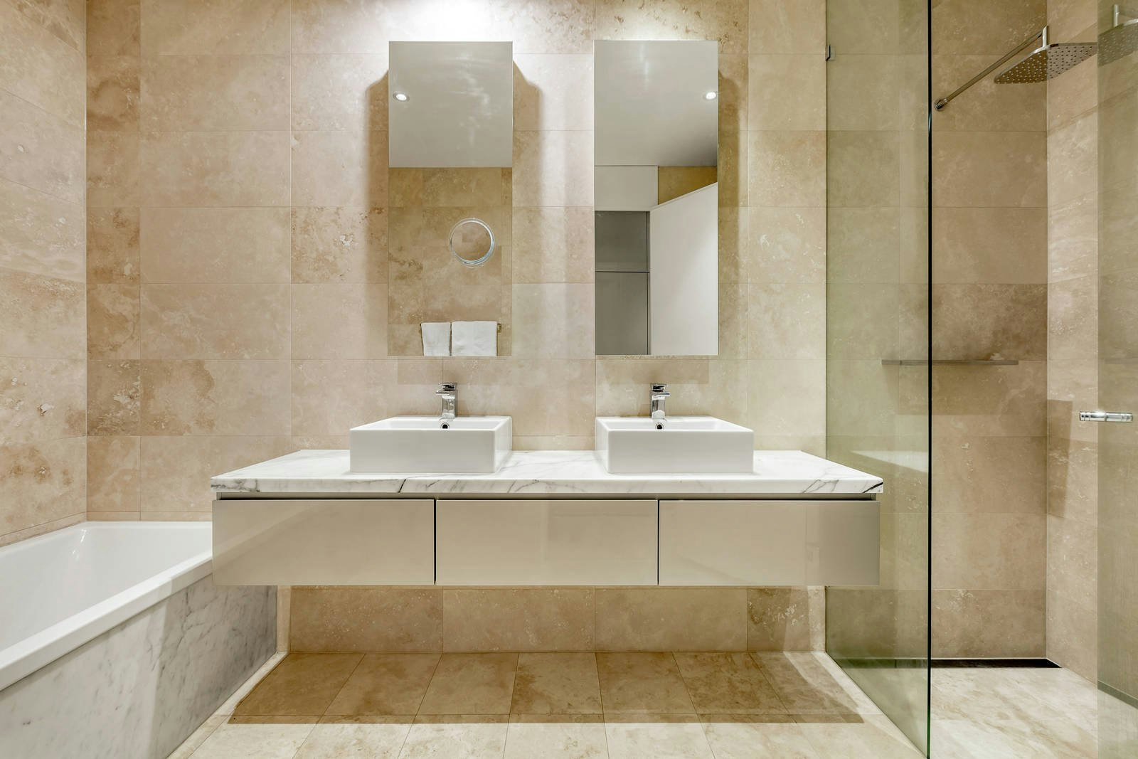 202/480 Riversdale Road, Hawthorn East, VIC