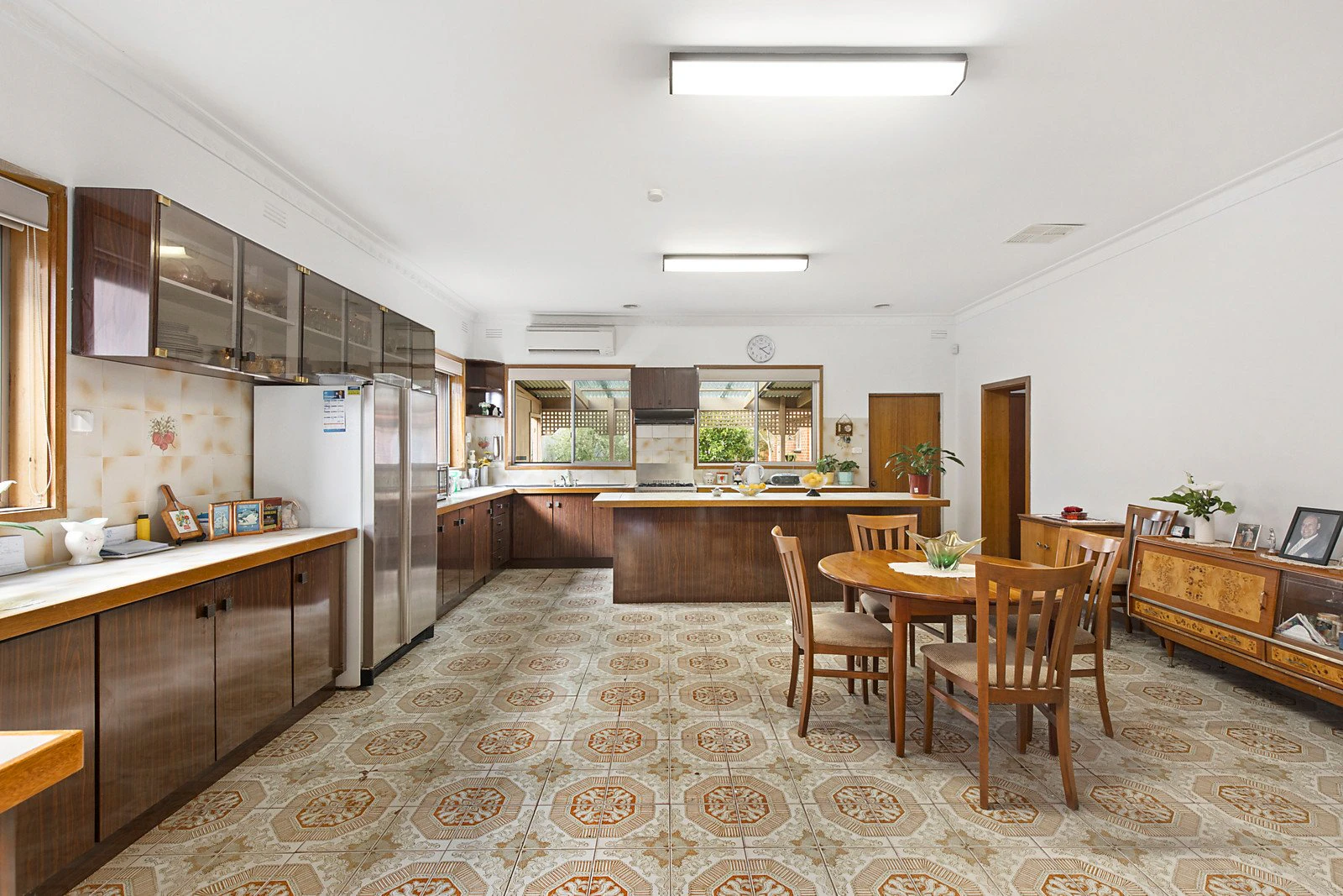 107 Rowell Avenue, Camberwell, VIC