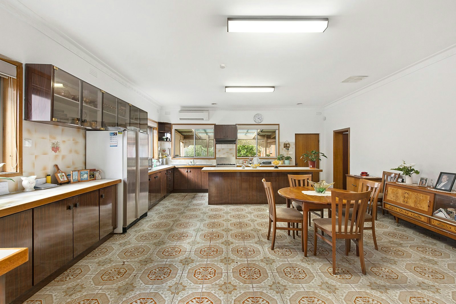 107 Rowell Avenue, Camberwell, VIC