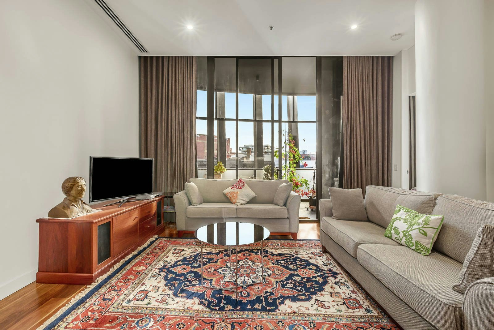 202/480 Riversdale Road, Hawthorn East, VIC