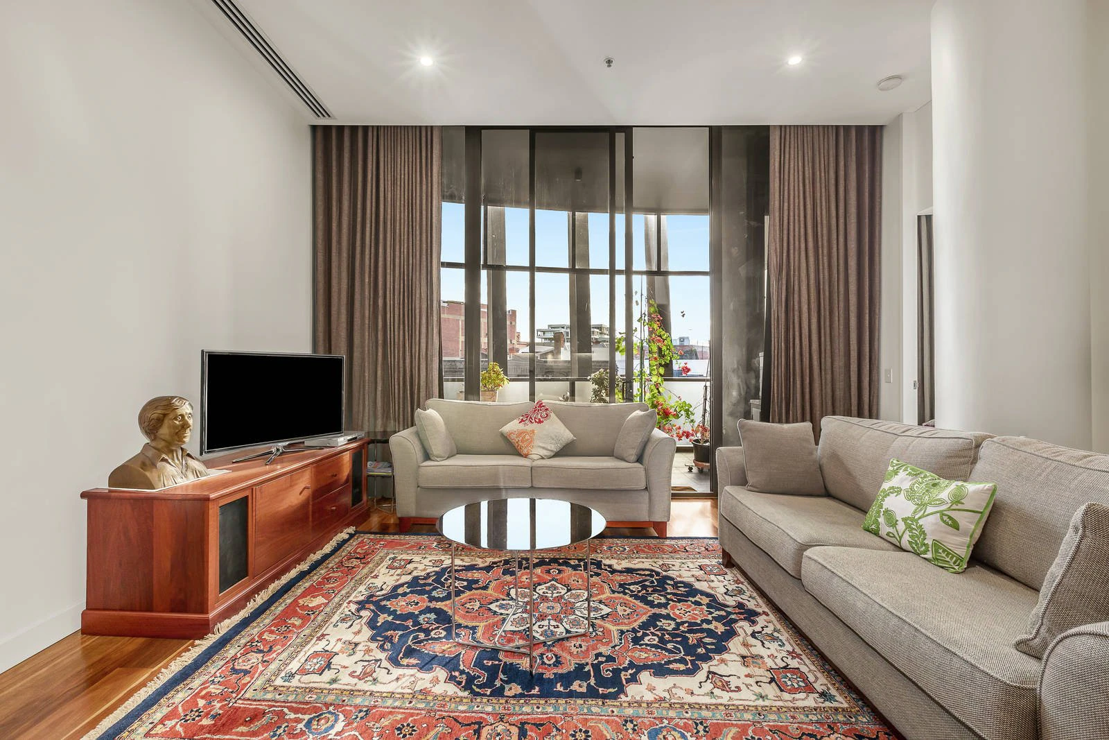 202/480 Riversdale Road, Hawthorn East, VIC