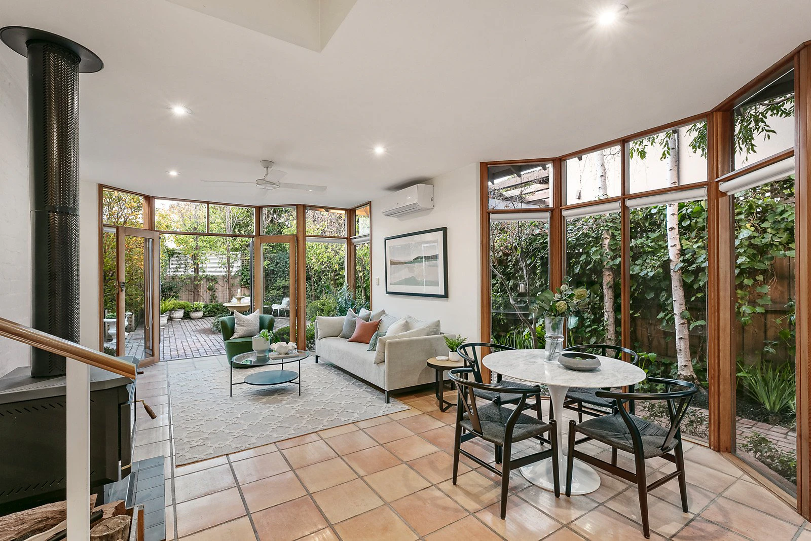12 Dawson Avenue, Brighton, VIC