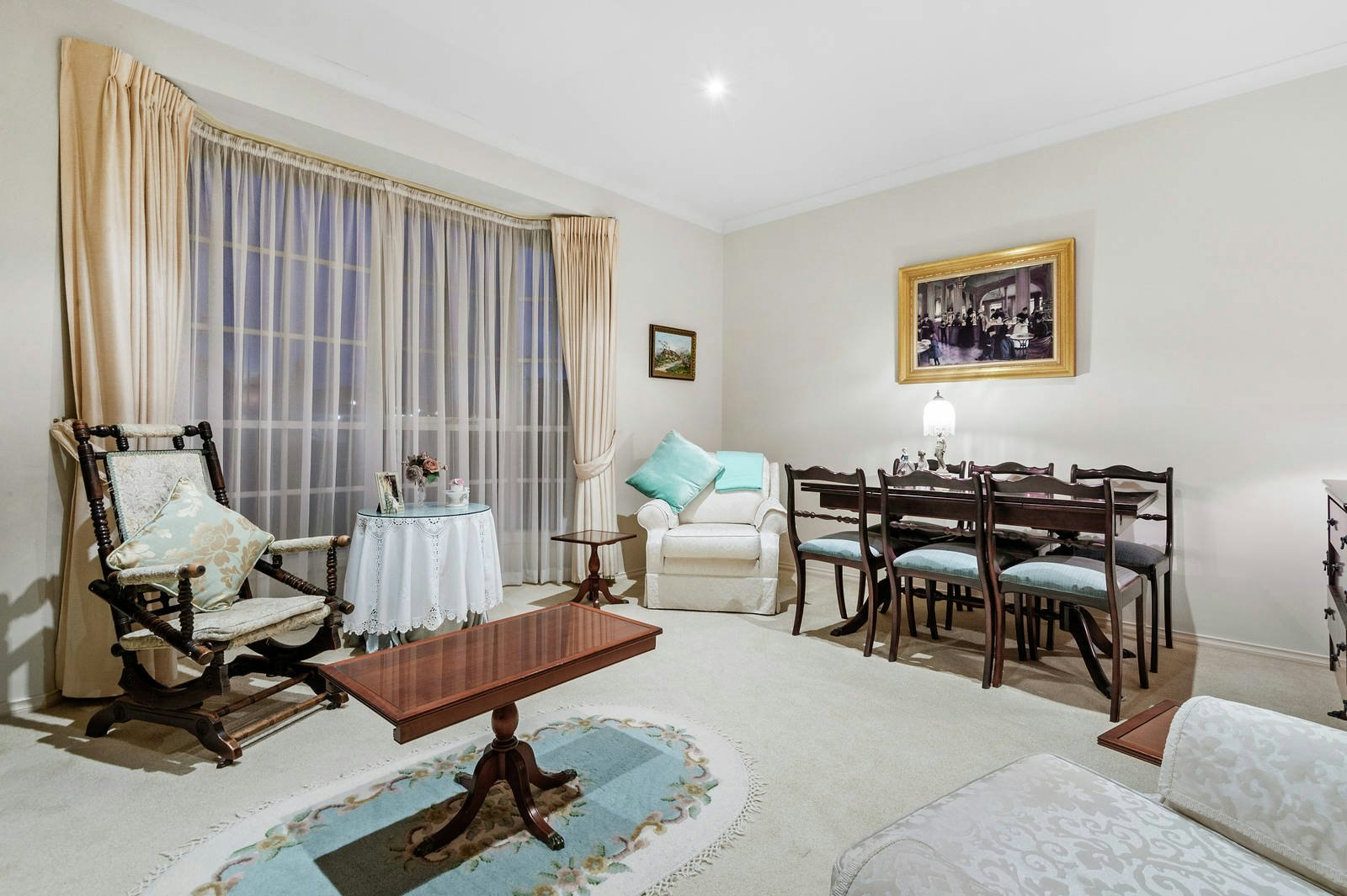 2/1 Lucerne Avenue, Mornington, VIC