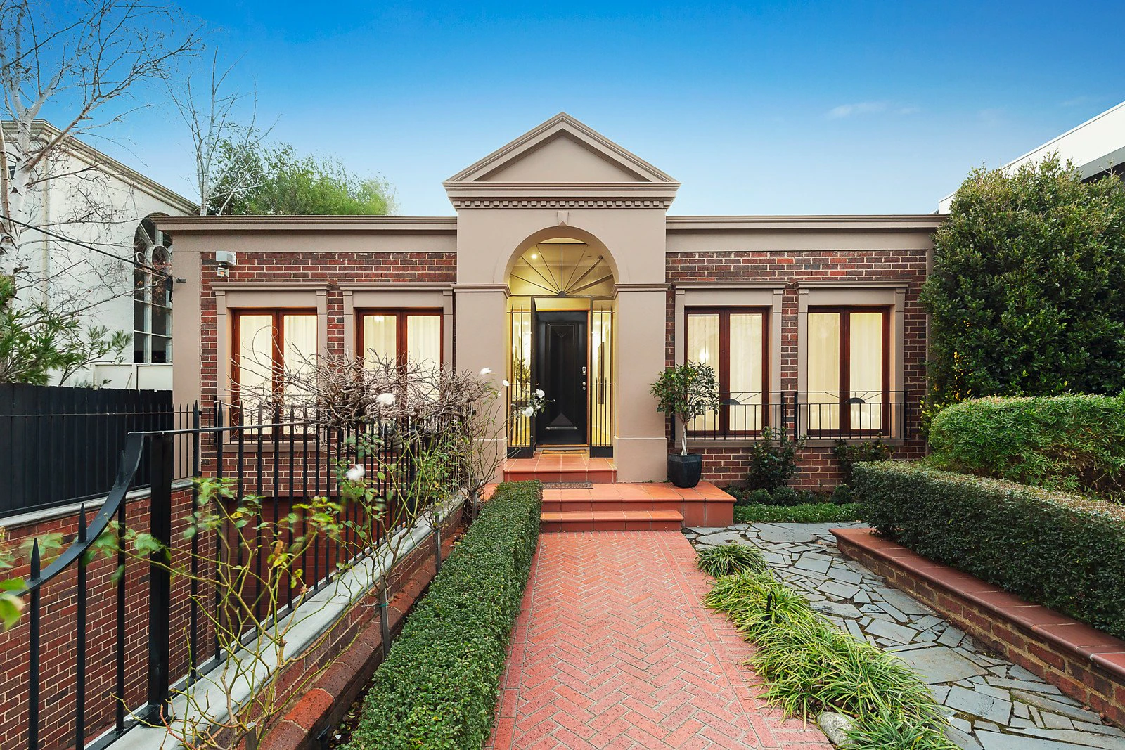 18 Glen Street, Hawthorn, VIC