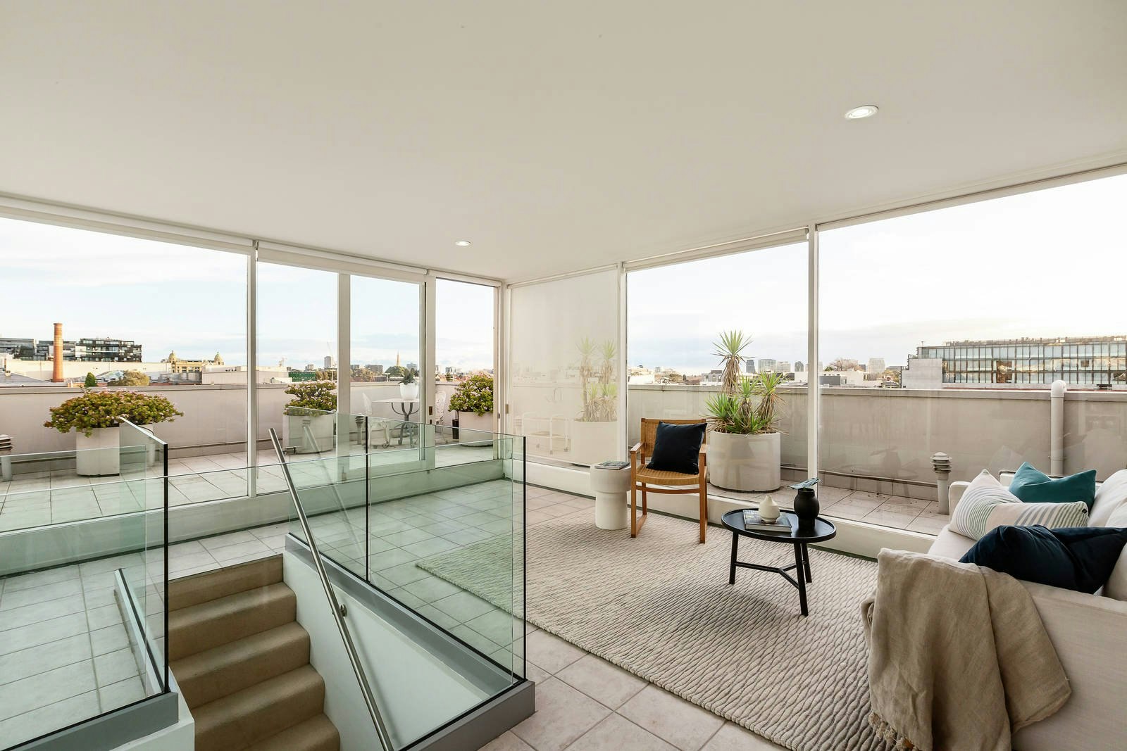 16/286 Toorak Road, South Yarra, VIC