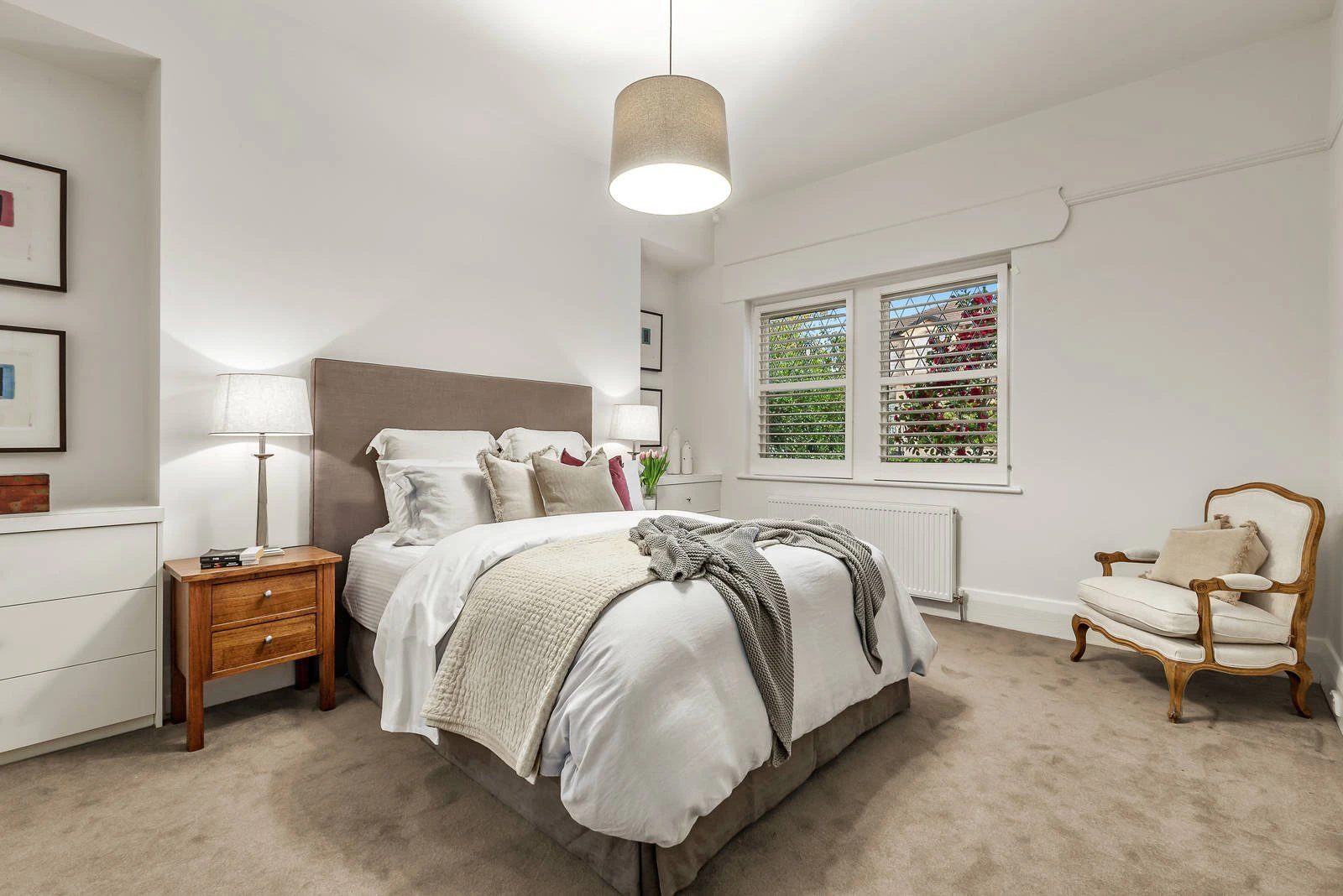 5 Irymple Avenue, Glen Iris, VIC