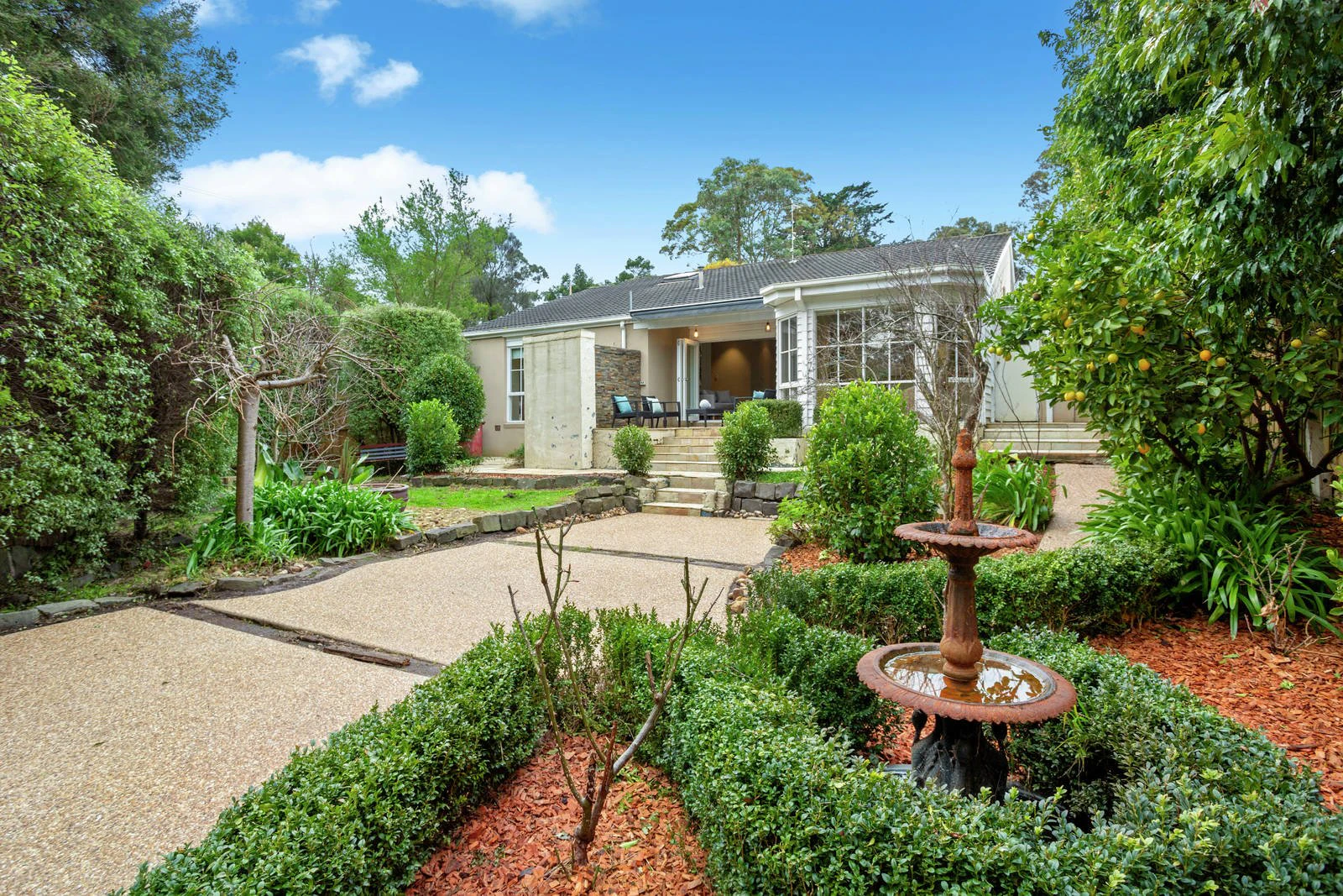 2 Boxmoor Court, Mount Eliza, VIC