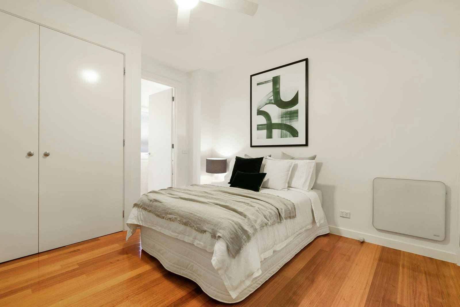 1/53 Spencer Road, Camberwell, VIC