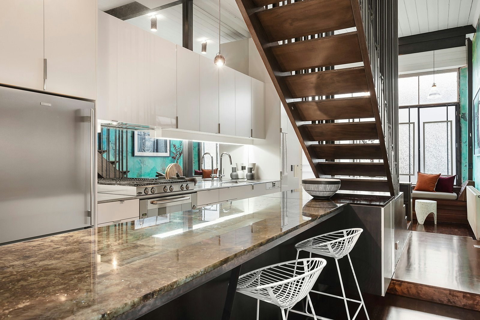 6 Moubray Street, Albert Park, VIC