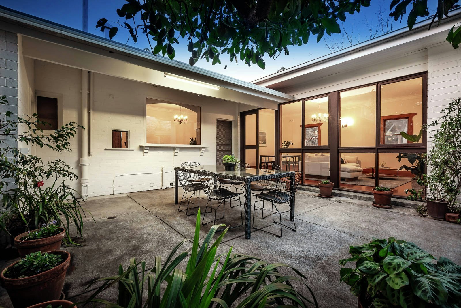 396 Waverley Road, Malvern East, VIC