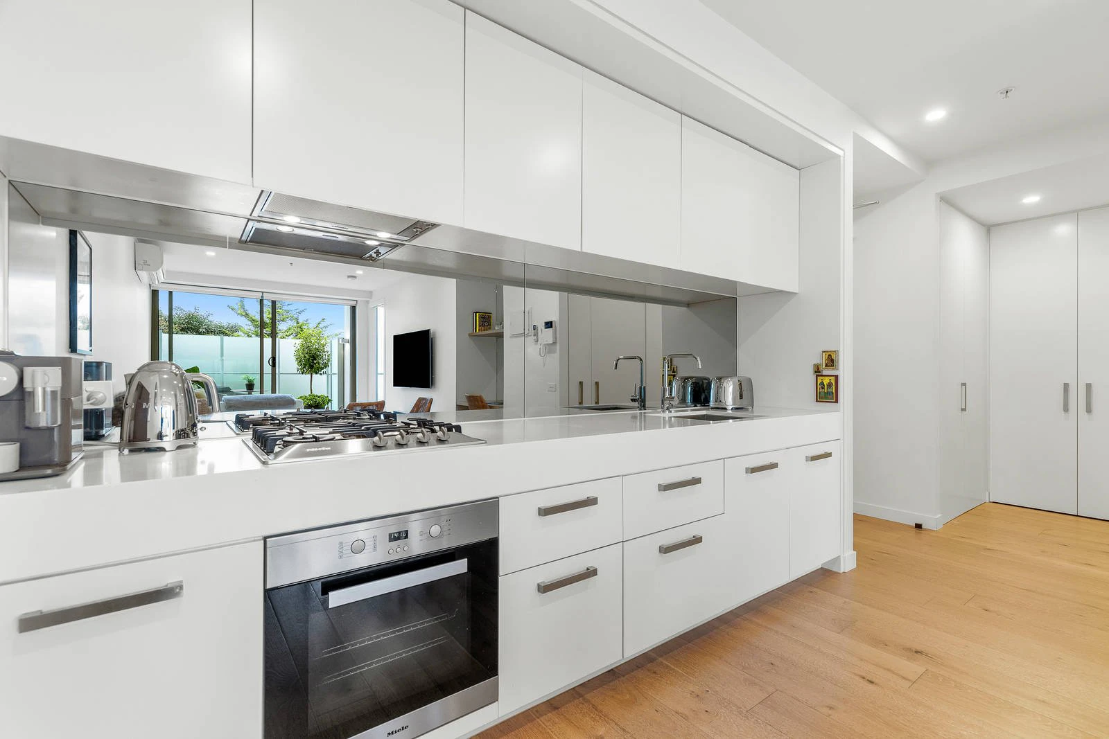 209/317 New Street, Brighton, VIC