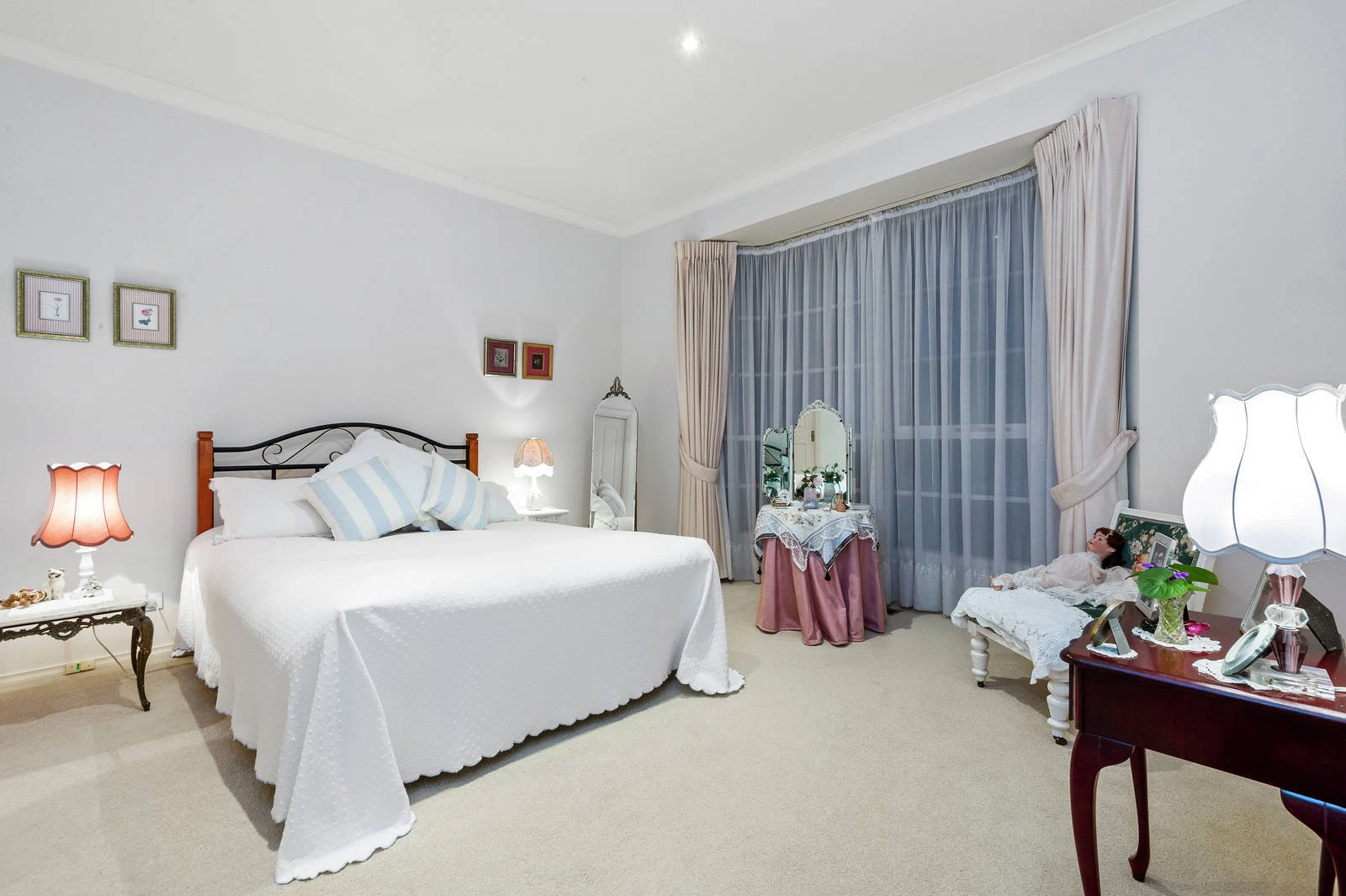 2/1 Lucerne Avenue, Mornington, VIC