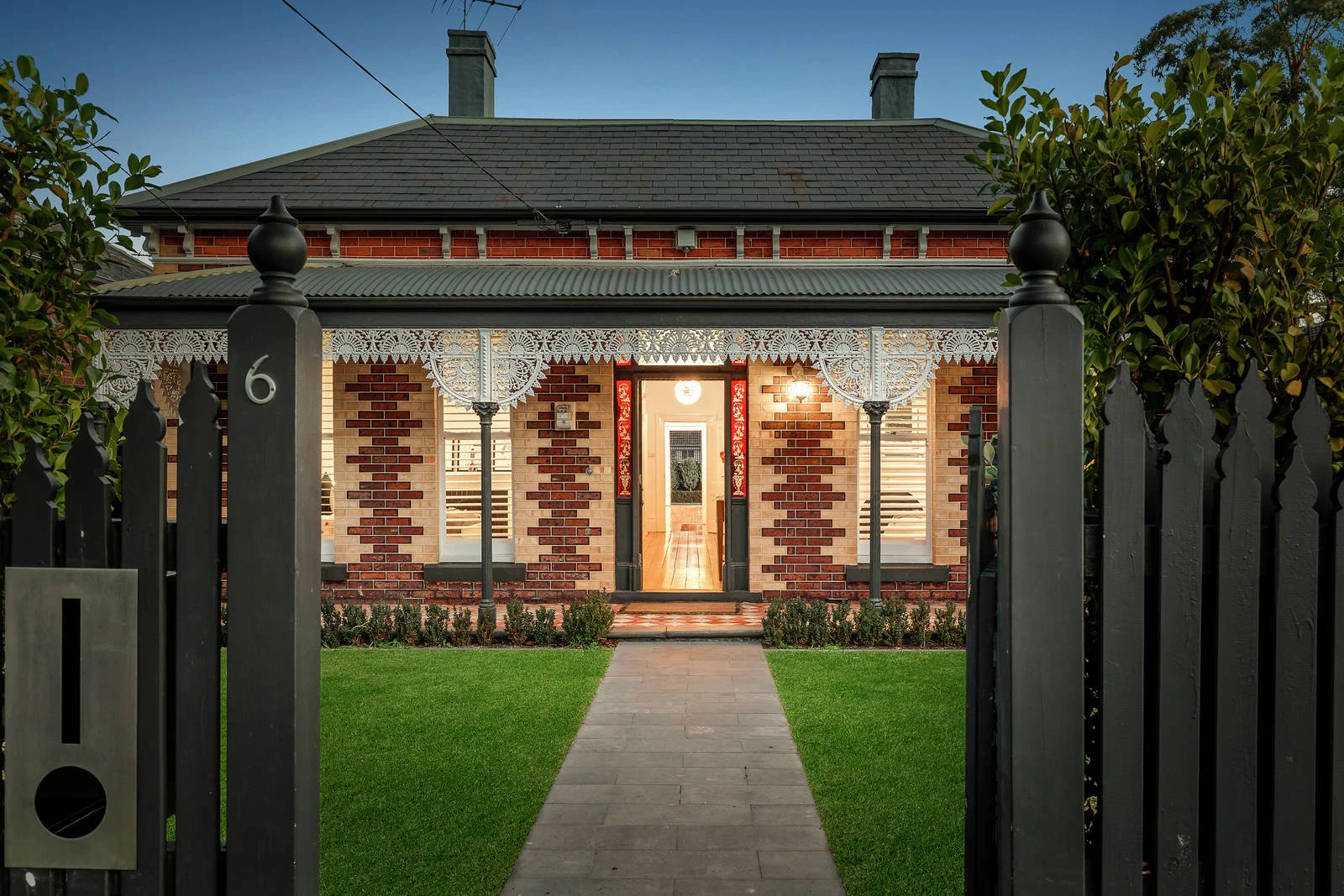 6 Byron Street, Brighton, VIC