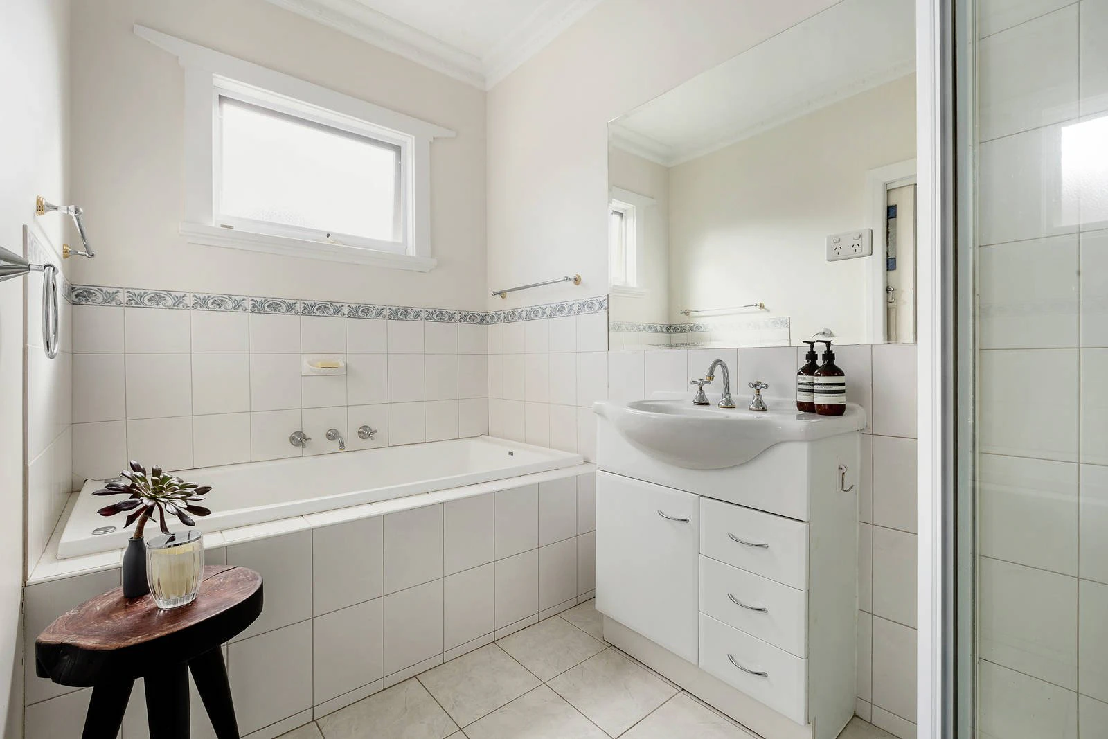 1/21 Namur Street, Kew East, VIC