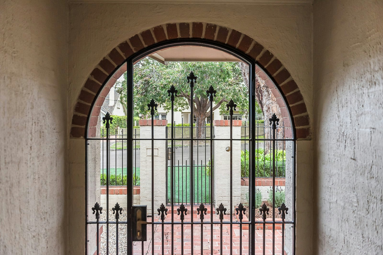 2/18 Christowel Street, Camberwell, VIC