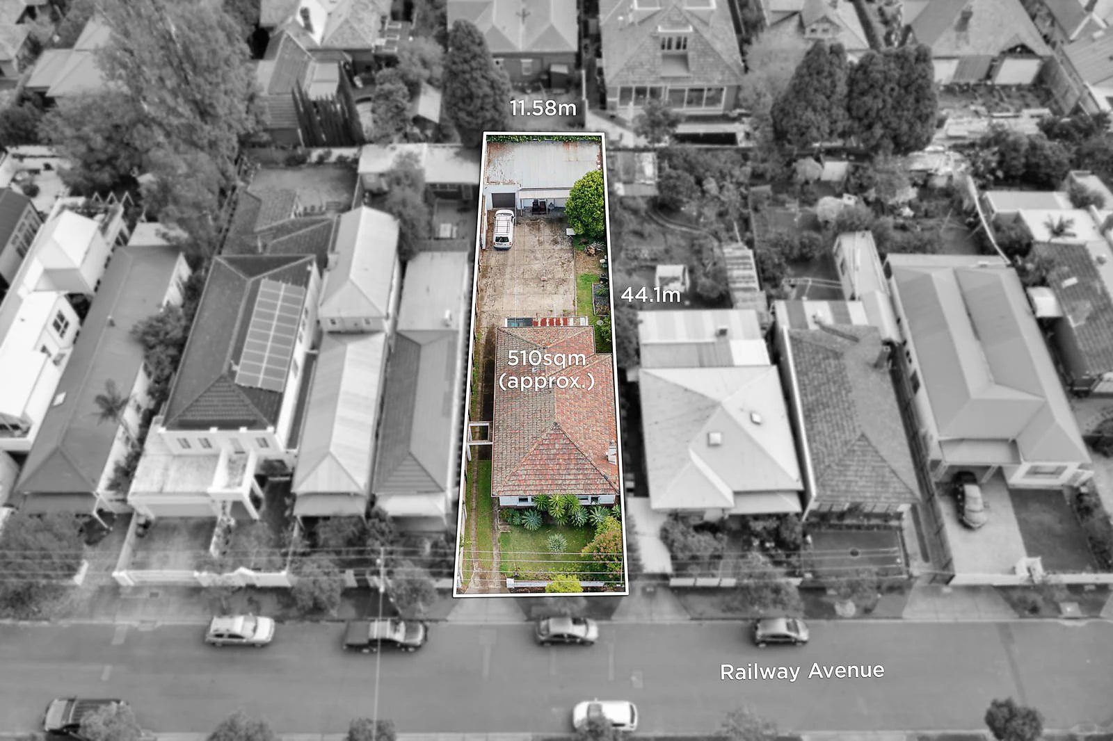 26 Railway Avenue, Armadale, VIC