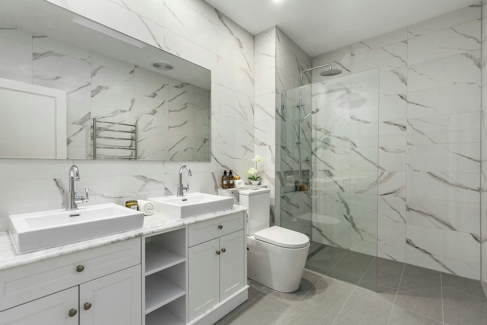 3 Milfay Avenue, Kew, VIC