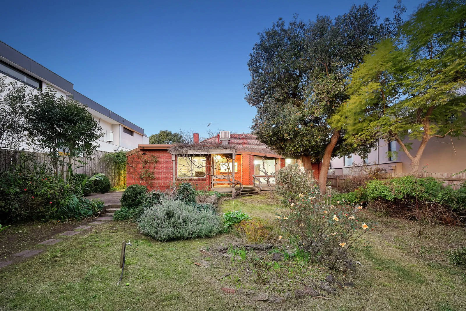 94 Illawarra Road, Hawthorn, VIC
