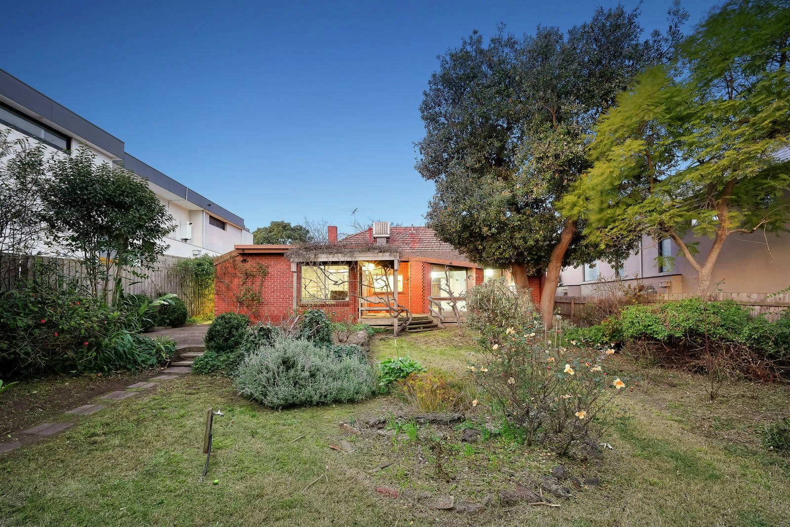 94 Illawarra Road, Hawthorn, VIC