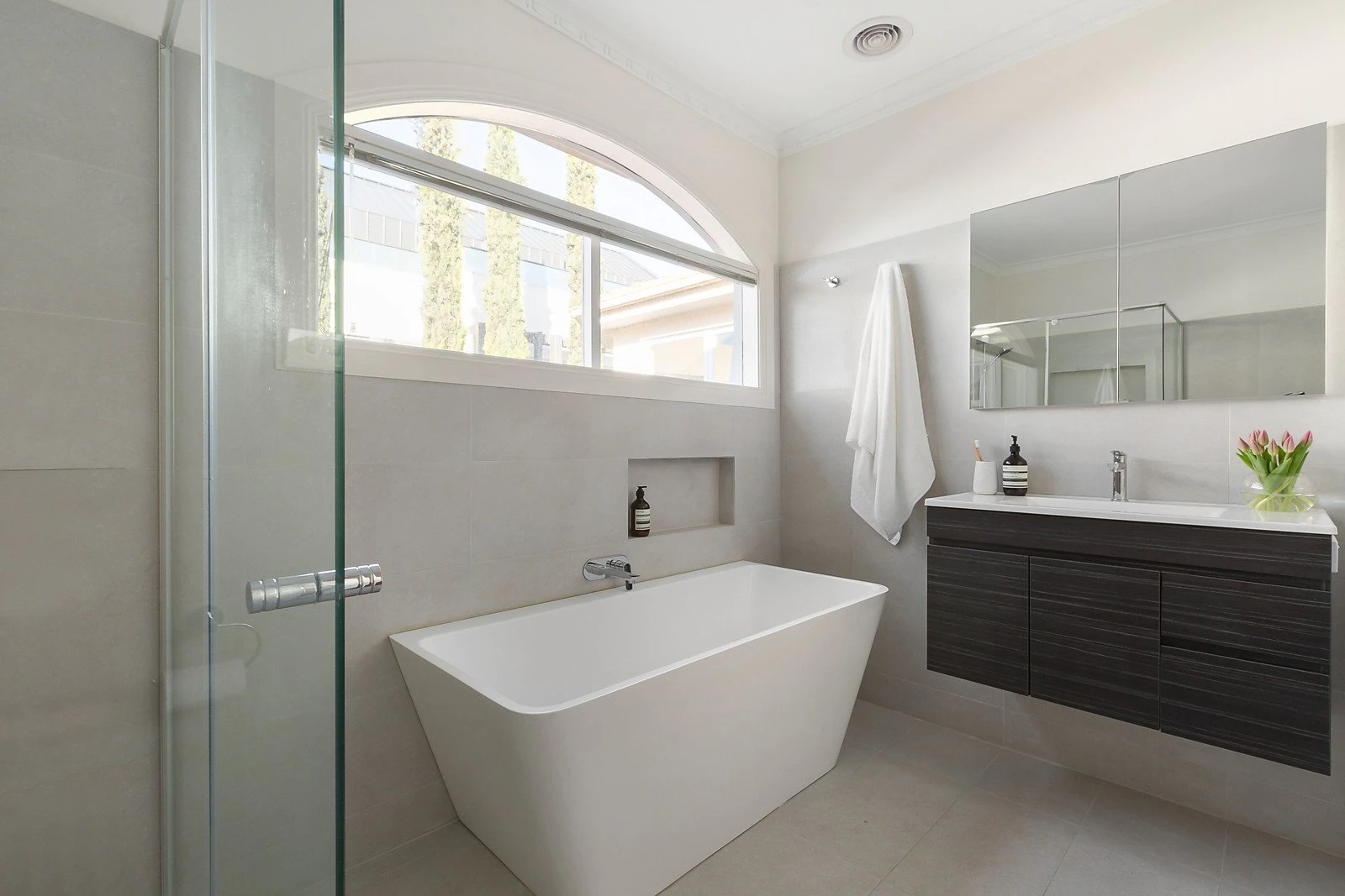 2b Brunel Street, Malvern East, VIC