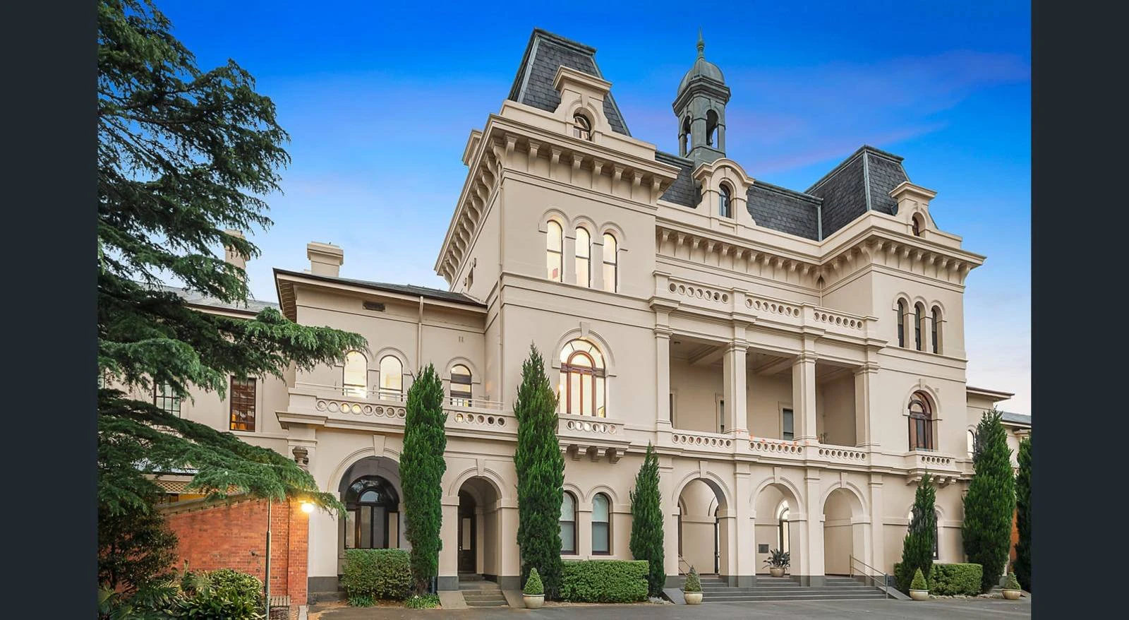 180 Wiltshire Drive, Kew, VIC