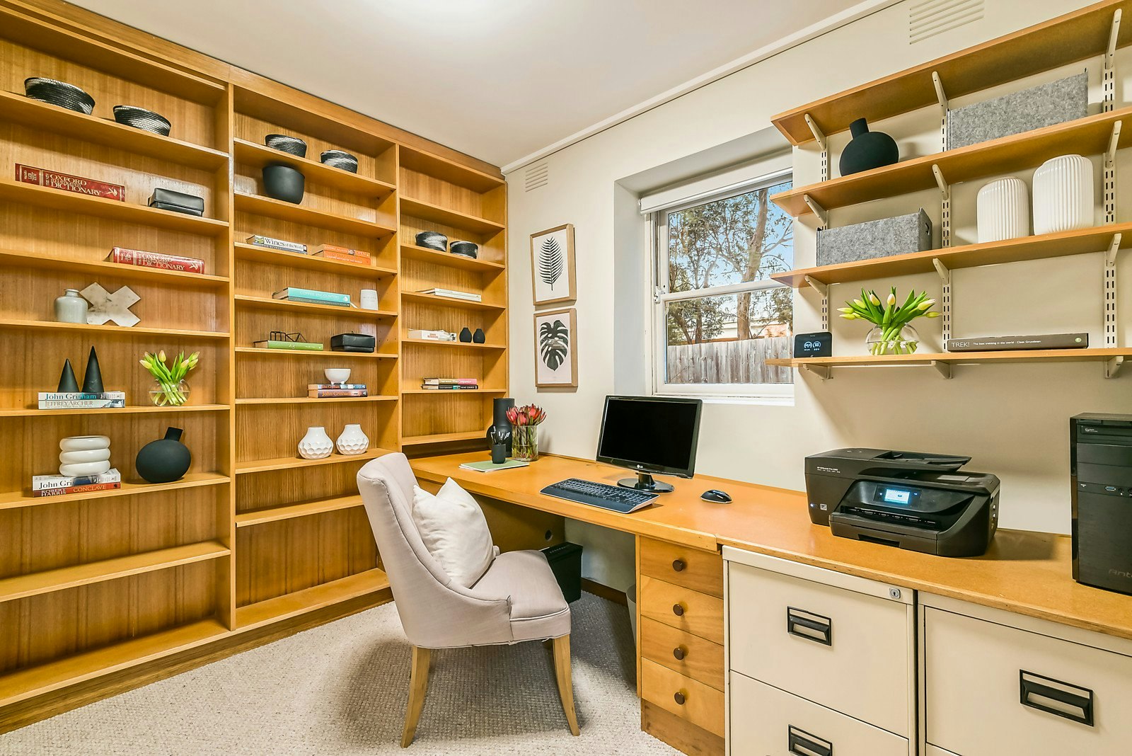 5 Oak Grove, Malvern East, VIC