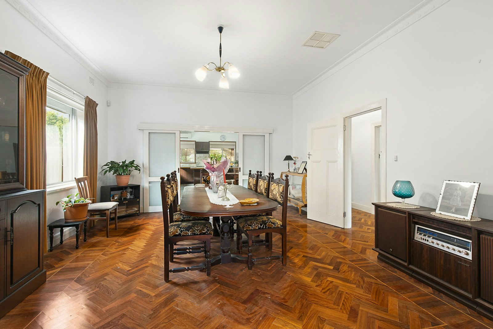 107 Rowell Avenue, Camberwell, VIC