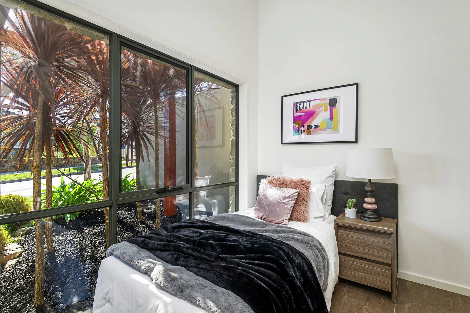 2/32 Viewhill Road, Balwyn North, VIC
