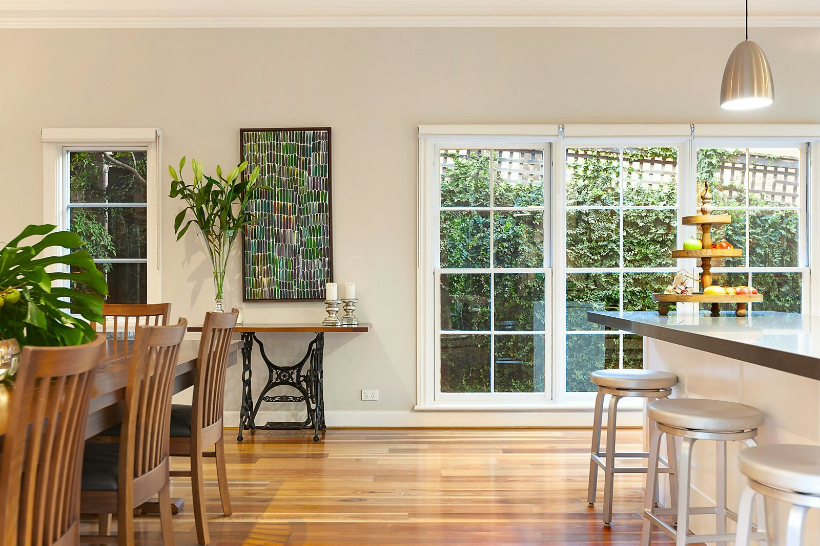 23 Rochester Road, Canterbury, VIC