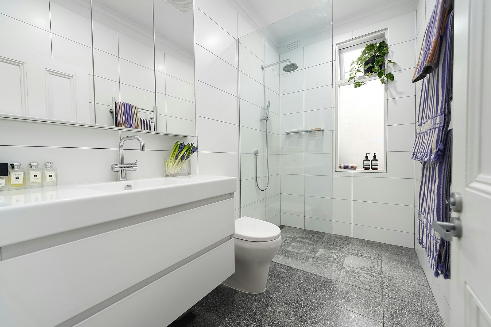 13 Dundas Place, Albert Park, VIC