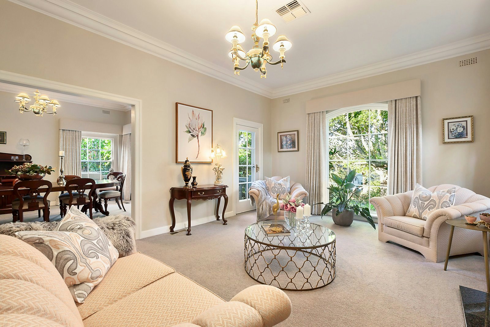 23 Rochester Road, Canterbury, VIC